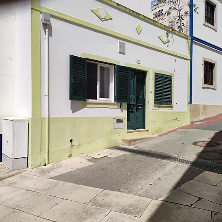 Pedro Samora Hostel