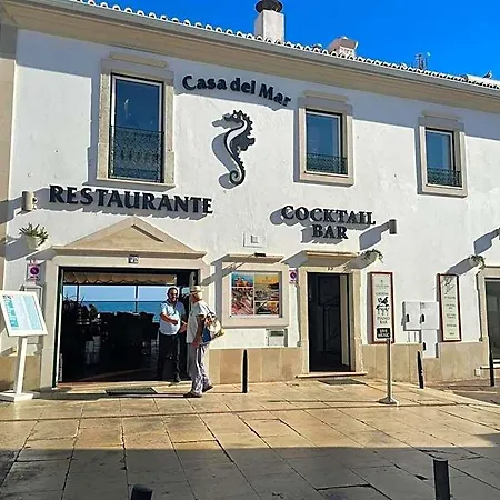 Pedro Samora Hostel Albufeira