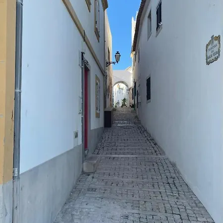 旅馆 Pedro Samora *