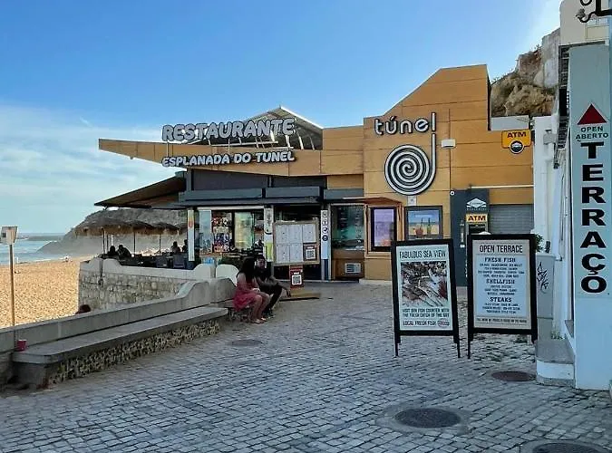 Hostal Pedro Samora *